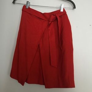 Banana republic cross front detail belted skirt